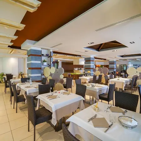 Отель Sciaron 3*