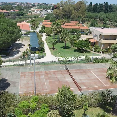 Sciaron מלון 3*
