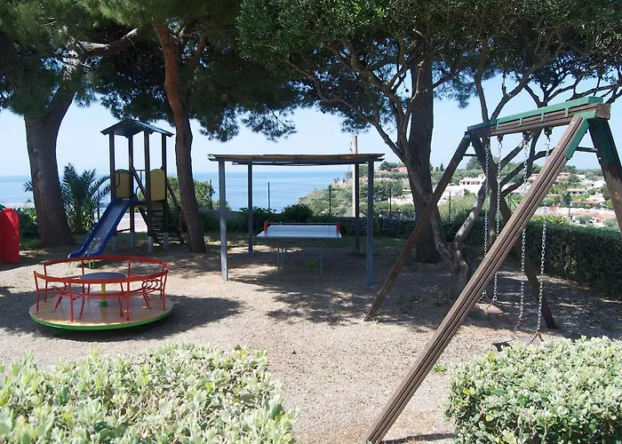 Sciaron 3* Capo Vaticano